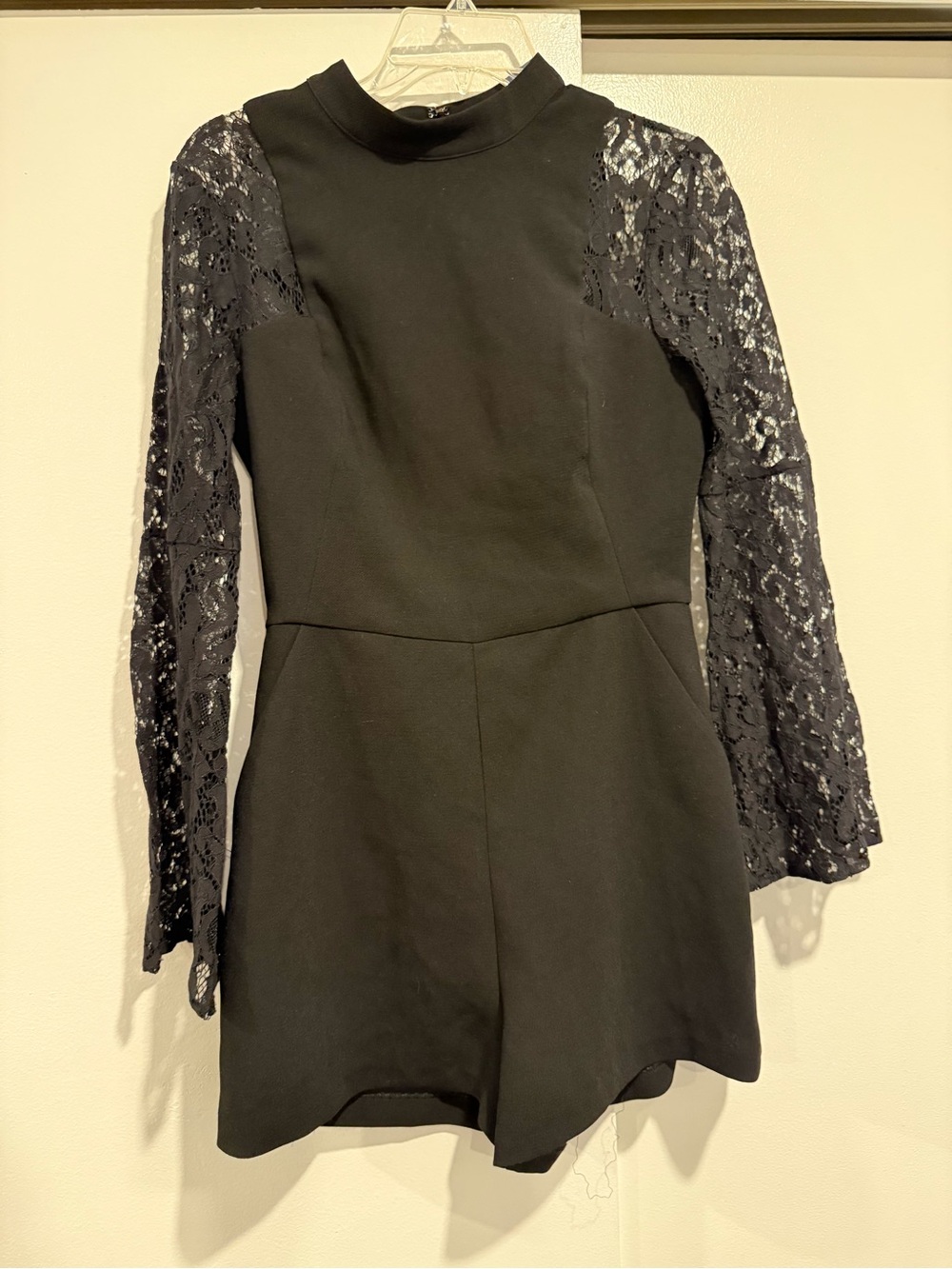 BCBGeneration Black Lace-Sleeve Long-Sleeve Romper size 6